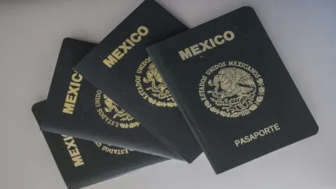¡Cuidado! Detectan fraudes al tramitar pasaporte; toma estas precauciones