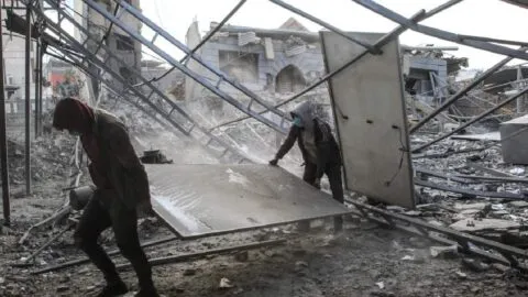 Pensamiento binario: el riesgo de ver la política en blanco y negro