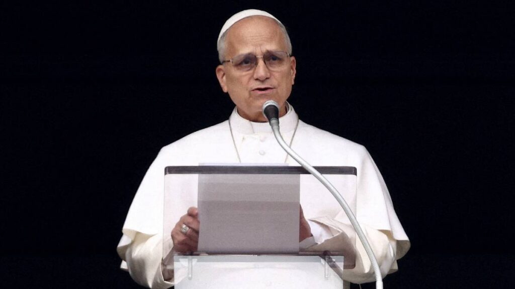 Papa León XIV llama a la paz mundial