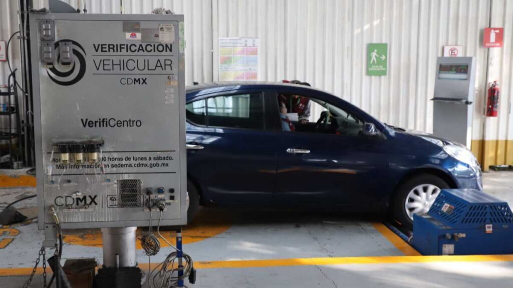 Cómo obtener la exención de verificación vehicular