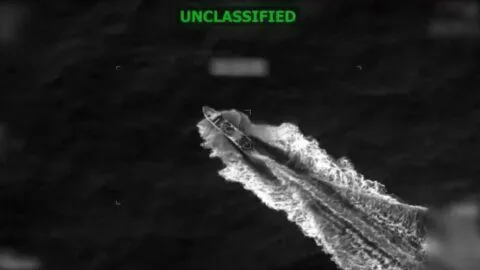 Ataque de Estados Unidos contra "narcolancha" deja 3 muertos; ya suman 185 decesos en el Pacífico