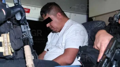 FGR obtiene prisión preventiva contra Audias “N” por portación de armas de uso exclusivo del Ejército