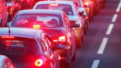 Bloquean por horas la México-Puebla por desaparición de joven