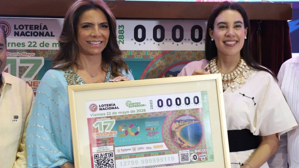 Billete de Lotería Nacional por los 50 años del Tianguis Turístico.