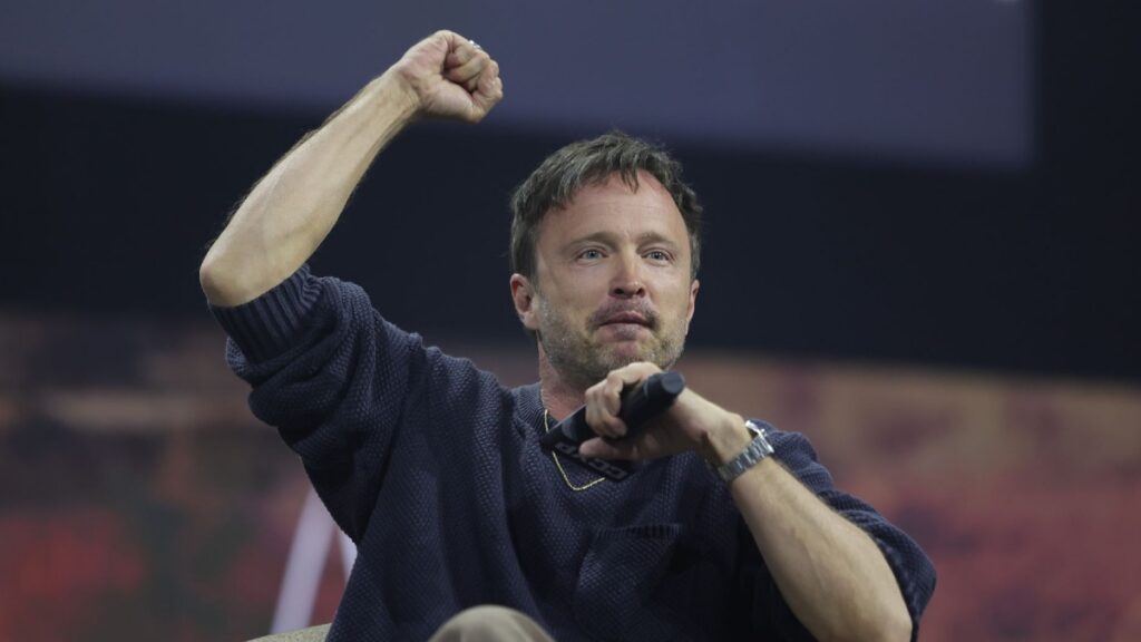 De “Breaking Bad” a la CCXPMX26: Aaron Paul admira a Alejandro Gonzalez Iñárritu y a Gael García Bernal