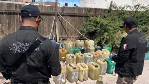 Desmantelan bodega de combustible robado en Durango; aseguran más de mil litros