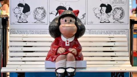 Ediciones de la Flor dice adiós, sello que por 55 años publicó a "Mafalda" en Argentina