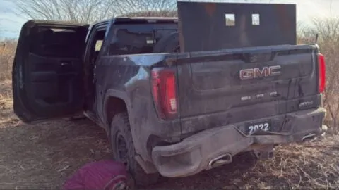 Ejército y policías estatales repelen agresión y aseguran 2 camionetas blindadas en Mocorito
