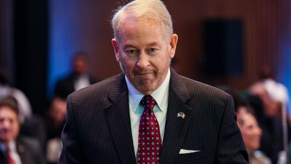 Estados Unidos investigaría a funcionarios mexicanos vinculados al crimen organizado, asegura Los Angeles Times