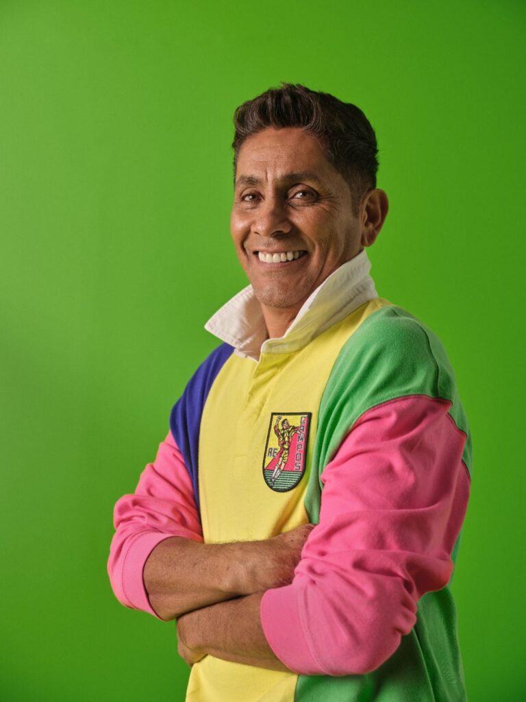 Jorge Campos disfruta su paso por la moda: “Revolucioné, antes era gris”