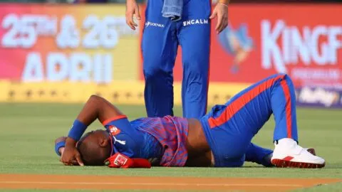 Jugador de criquet sufre brutal lesión en pleno juego y lo trasladan en ambulancia: impactante video