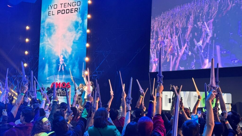 Los fans de "Masters of the Universe" gozan en CCXPMX26