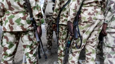 Hombres armados secuestran al menos a 23 niños de un orfanato en Nigeria