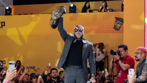 ¡Desde Ecatepec con cero miedo! Penta regresa a CCXPMX y presenta su nueva figura de acción
