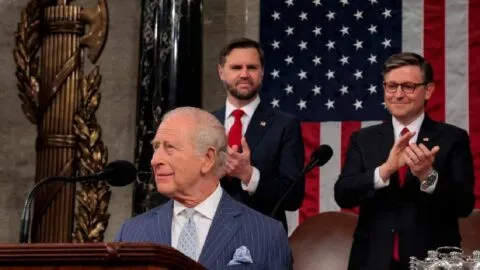 Carlos III llama a EE. UU. a defender a sus aliados en discurso ante Congreso en Washington