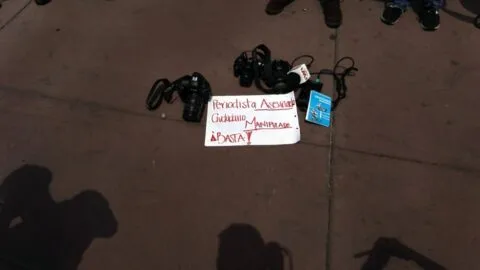 Retrocede la libertad de prensa en América; aumenta la presión contra periodistas: alerta RSF