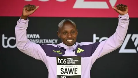 Sabastian Sawe hace historia: rompe la barrera de las dos horas en el maratón de Londres