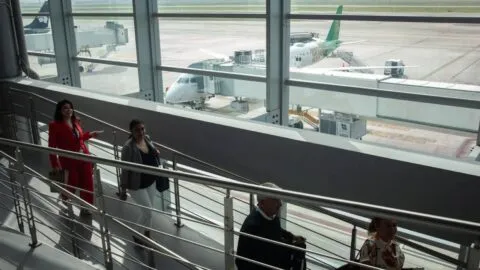 Acuerdo aéreo México Estados Unidos limita nuevas rutas desde AICM y AIFA pese a avance bilateral en aviación