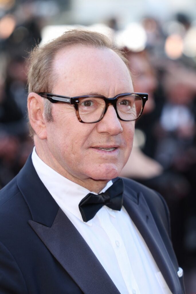 Así desfiló Kevin Spacey por la alfombra roja de Cannes