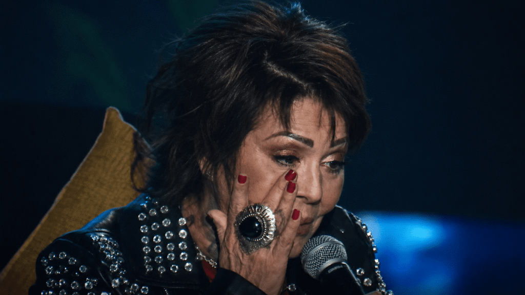 Alejandra Guzmán no olvida a su madre, Silvia Pinal