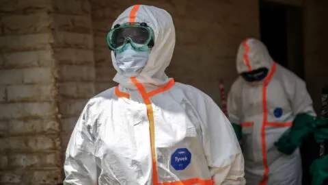 Alerta en África: 10 países bajo amenaza por epidemia de ébola, advierten autoridades