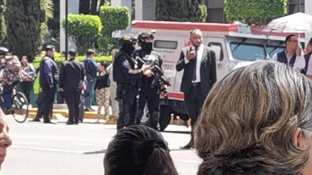 Por amenaza de bomba desalojan Ciudad Judicial.