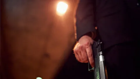 Queda grabado el momento en que asesina a 3 presuntos delincuentes en Azcapotzalco