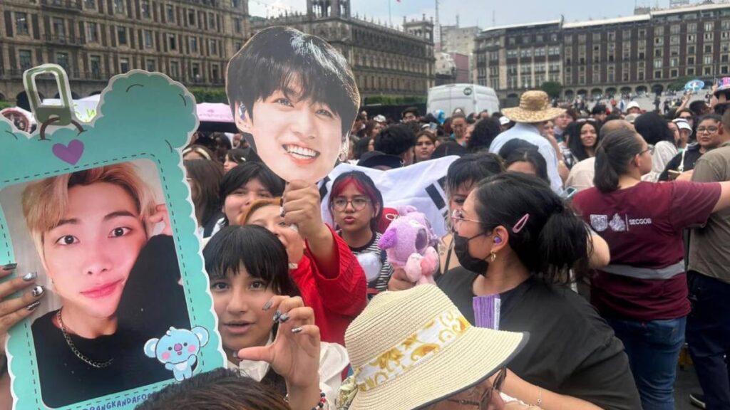 ARMY en Palacio Nacional