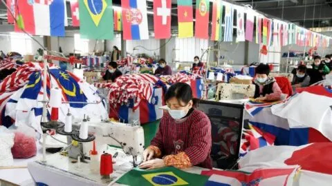 Las banderas del Mundial 2026 ya viajan hacia México y vienen de muy lejos