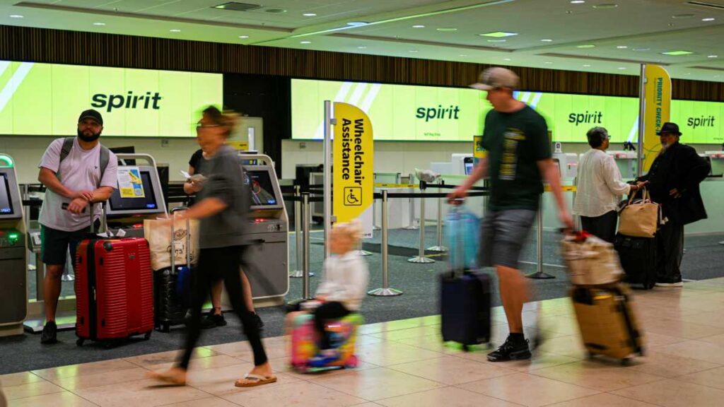 Qué pasará con vuelos pendientes de Spirit Arlines