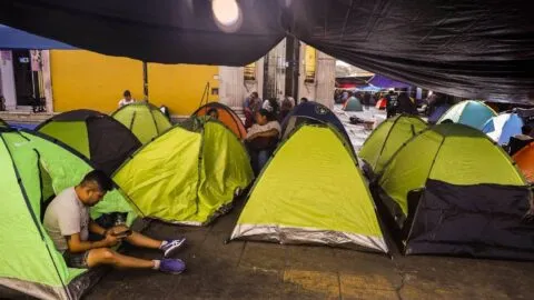 Gobierno federal busca destrabar conflicto con la CNTE y mantiene diálogo abierto
