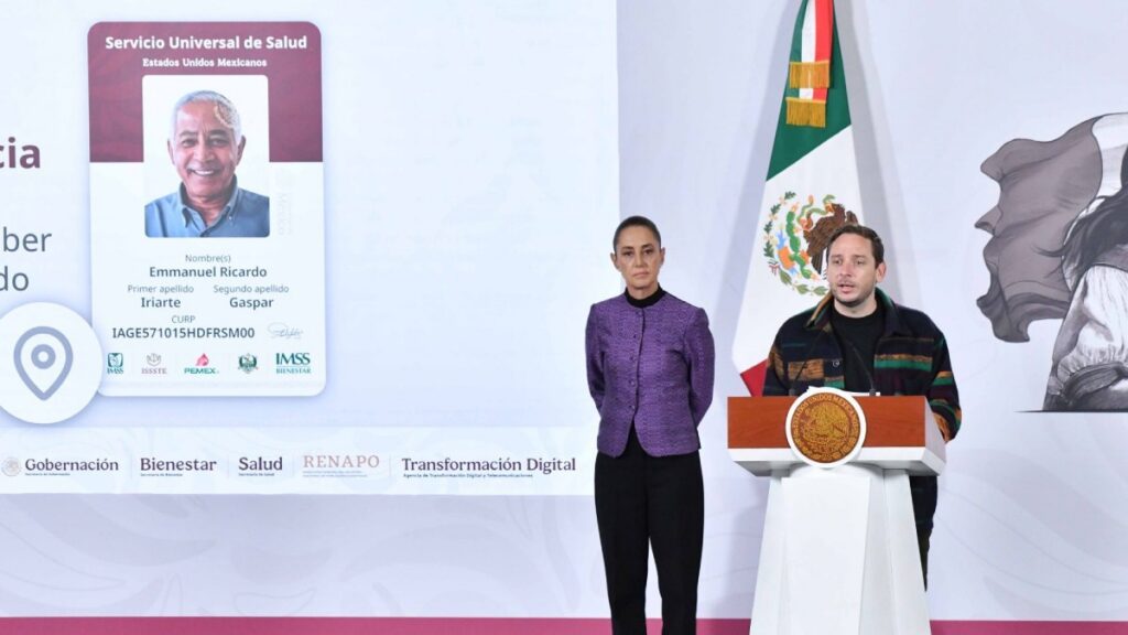Credencial Universal de Salud. Cuartoscuro