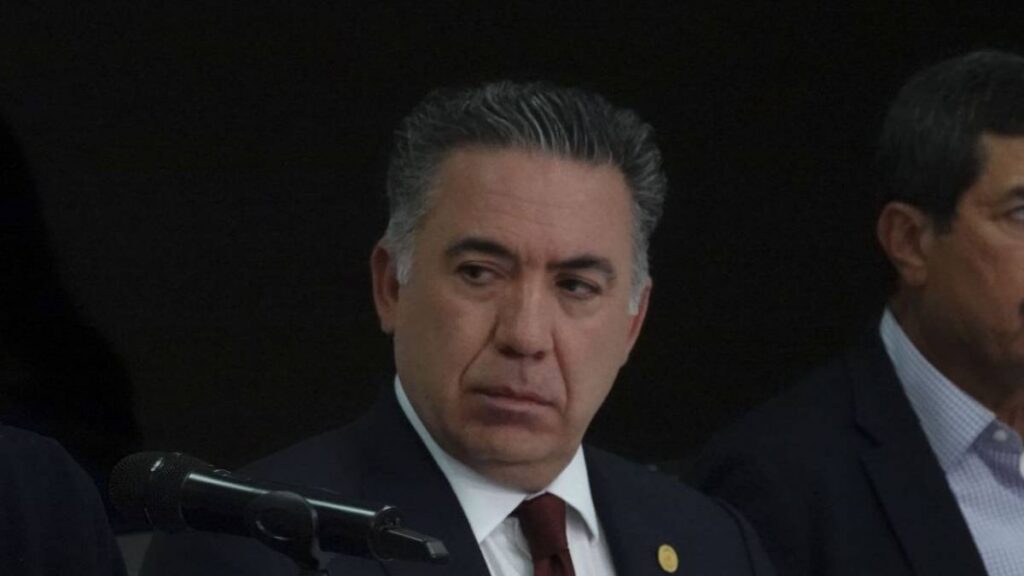 Enrique Inzunza.
