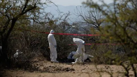 Pese a pruebas, Fiscalía de Jalisco descarta que fosa en Lagos de Moreno sea crematorio clandestino
