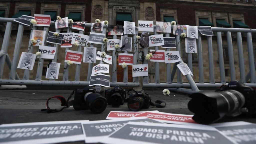 Ataques a la prensa.