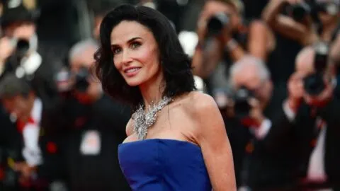 Sorprenden imágenes del radical cambio de Demi Moore con el cabello corto en el Festival de Cannes 2026