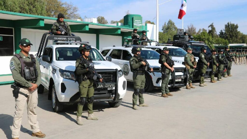 Detienen al “Chilo”, exalcalde de Tampamolón Corona, por poseer ocho armas de fuego en San Luis Potosí.