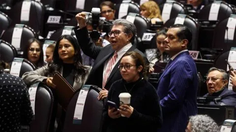 La 4T acelera reformas para concentrar el poder