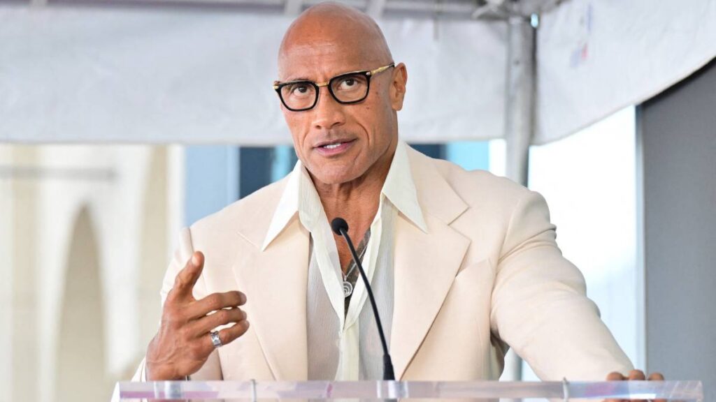 Dwayne Johnson pudo llegar al Paso de la Fama de Hollywood