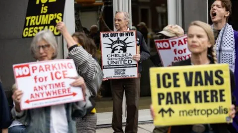 Agencia antiterrorista de Colorado advierte posible infiltración neonazi en ICE
