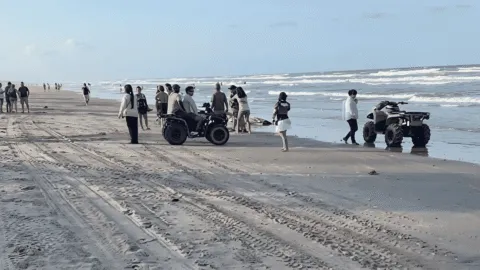 Muere menor atropellado por vehículo tipo razer en playa La Pesca, Tamaulipas