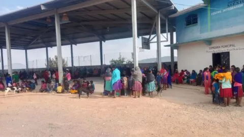 Madres de Tula, en Guerrero, denuncian haber sido desplazadas por ataques armados