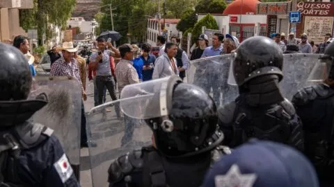 Marchan en Zacatecas por violencia policial contra campesinos y estudiantes de la UAZ