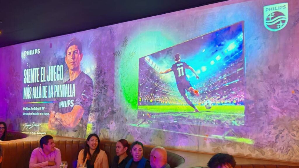 Philips Ambilight TV