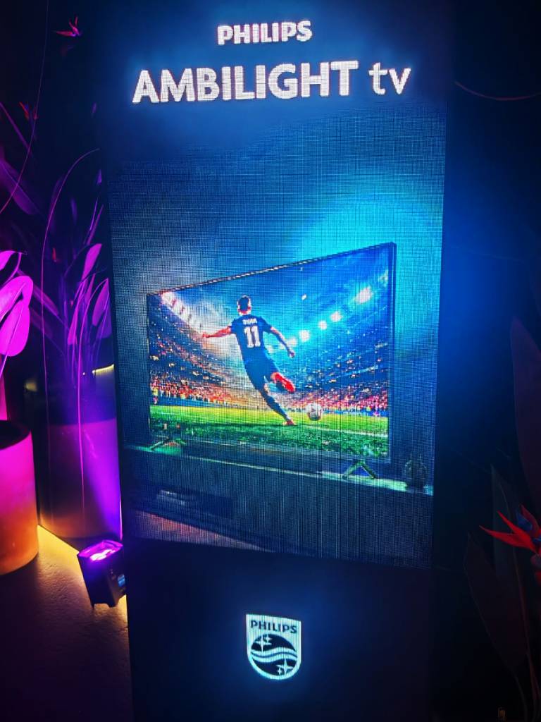 Philips Ambilight TV