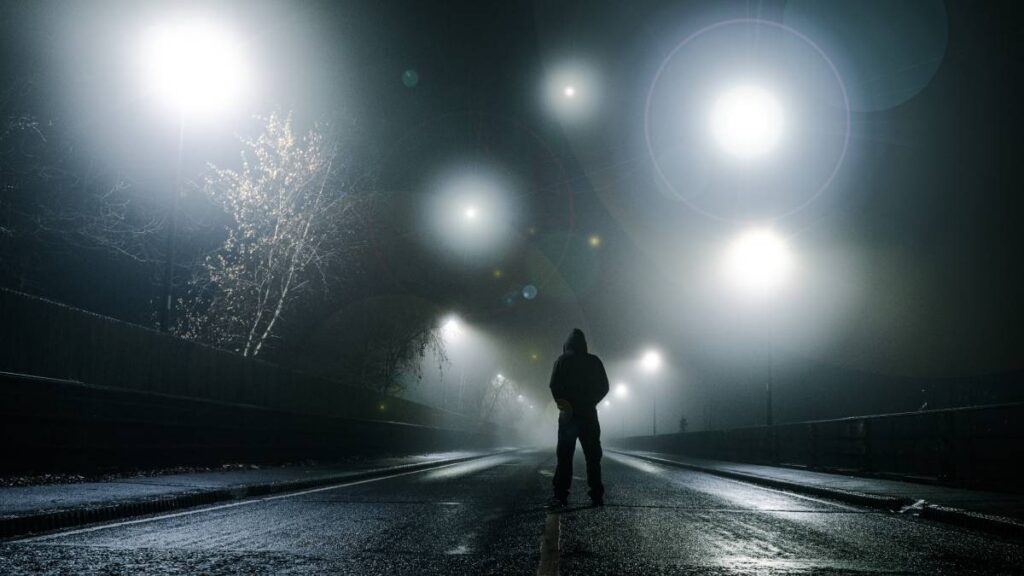 Agentes reportan orbes no identificados u ovnis en EE. UU.