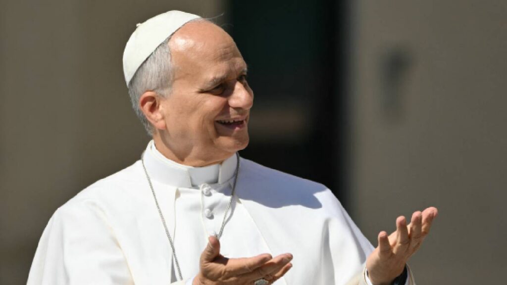 El Papa León XIV advirtió en el Vaticano que la tecnología no puede sustituir el sentido de la vida y llamó a fortalecer la salud mental juvenil.