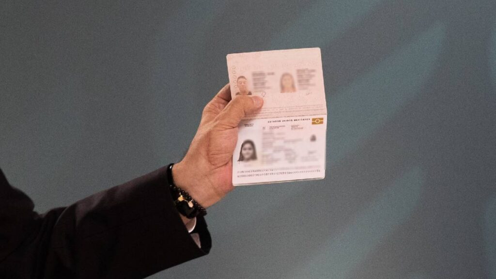 La SRE publicó los requisitos y precios oficiales del pasaporte mexicano 2026 para primera vez y renovación.