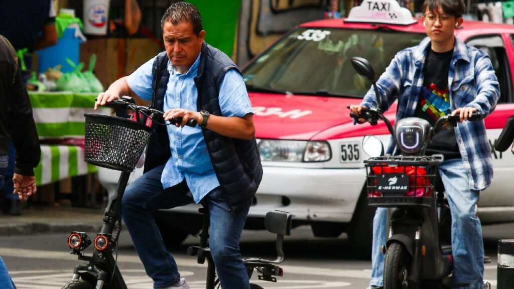 placas-y-licencias-para-scooters-y-bicimotos-en-cdmx-asi-quedan-los-precios
