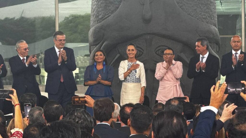 Plan México busca destrabar inversiones con trámites digitales y aprobaciones en menos de 30 días en México.